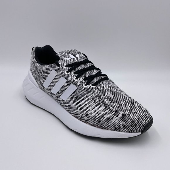 adidas Swift Run 22 Black / White Womens Shoes - Picture 7 of 8